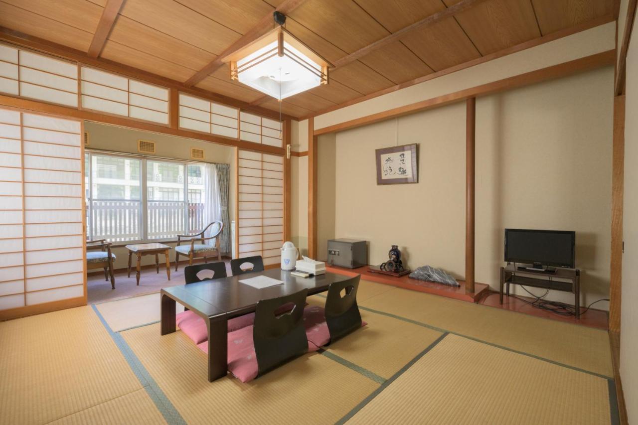 Shibu Onsen Kadoya Otel Yamanouchi  Dış mekan fotoğraf